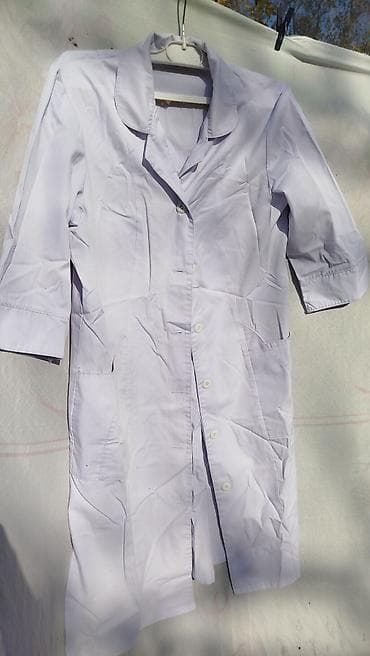 Продаю медицинские халаты хб б/у Два размера осталось: 46-48 52-54 at lalafo.kg Продаю медицинские халаты хб б/у Два размера осталось: 46-48 52-54