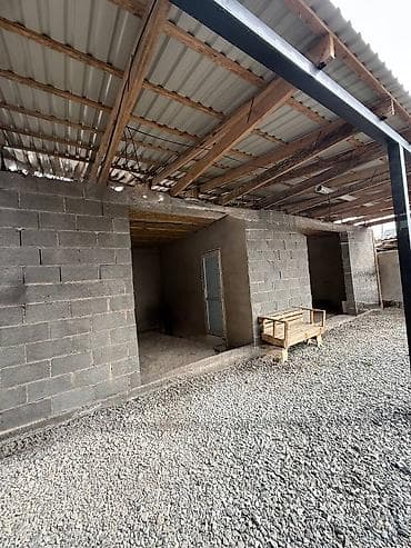 Продажа дач: Продаётся двухэтажный кирпичный дом с ограждённым участком и отдельной at lalafo.kg — 5 Продажа дач: Продаётся двухэтажный кирпичный дом с ограждённым участком и отдельной — 5