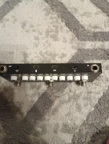 Гитарный мультиэффект M-VAVE Cube Baby Компактный напольный процессор at lalafo.kg Гитарный мультиэффект M-VAVE Cube Baby Компактный напольный процессор