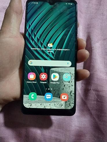 Samsung Galaxy A31, Б/у, 64 ГБ, цвет - Голубой at lalafo.kg Samsung Galaxy A31, Б/у, 64 ГБ, цвет - Голубой