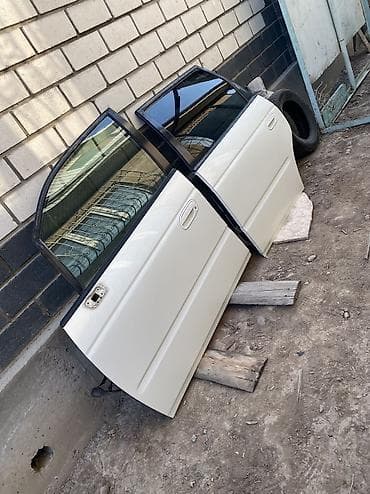 Дверь Комплект Honda, Оригинал at lalafo.kg Дверь Комплект Honda, Оригинал