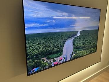 Ультратонкий TCL p8k 55 QLED телевизор, настенный монтаж 144гц at lalafo.kg Ультратонкий TCL p8k 55 QLED телевизор, настенный монтаж 144гц