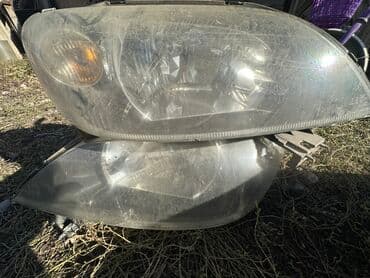 Комплект передних фар Mazda 2003 г., Б/у, Оригинал, Япония at lalafo.kg Комплект передних фар Mazda 2003 г., Б/у, Оригинал, Япония