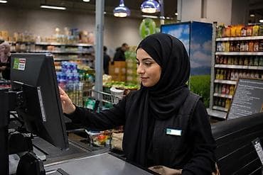 Срочно требуются девушки кассир в продуктовый магазин с опытом работы at lalafo.kg Срочно требуются девушки кассир в продуктовый магазин с опытом работы