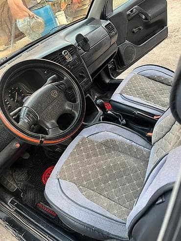 Volkswagen Golf: 1994 г., 1.8 л, Механика, Бензин, Универсал at lalafo.kg — 6 Volkswagen Golf: 1994 г., 1.8 л, Механика, Бензин, Универсал — 6