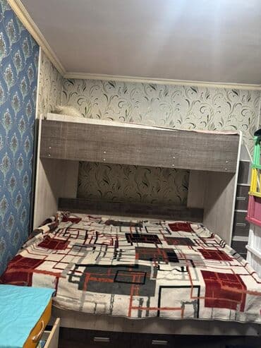 Продается двухъярусная кровать с матрасом. Цена :22 000 с есть at lalafo.kg Продается двухъярусная кровать с матрасом. Цена :22 000 с есть