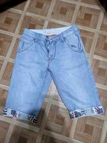 Шорты, спортивные штаны(тонкие и утепленные), джинсы, классические at lalafo.kg Шорты, спортивные штаны(тонкие и утепленные), джинсы, классические