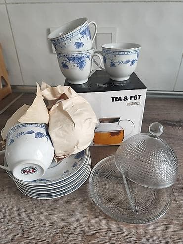 Посуда: Стеклянная маслёнка/сырница с крышкой+ чайник стеклянный + at lalafo.kg Посуда: Стеклянная маслёнка/сырница с крышкой+ чайник стеклянный +