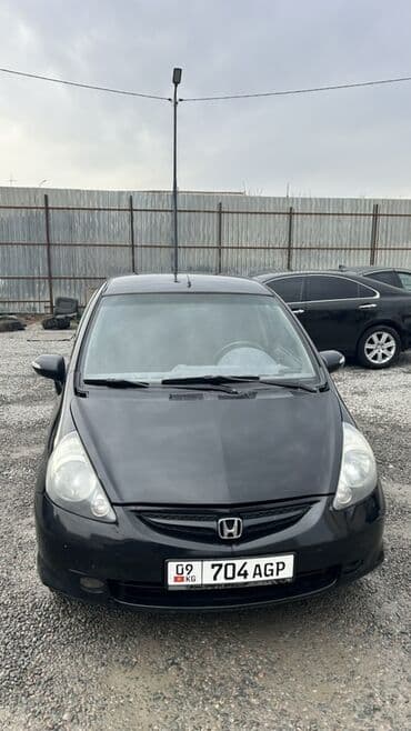 Honda Jazz: 2008 г., 1.3 л, Вариатор, Бензин, Хэтчбэк at lalafo.kg Honda Jazz: 2008 г., 1.3 л, Вариатор, Бензин, Хэтчбэк