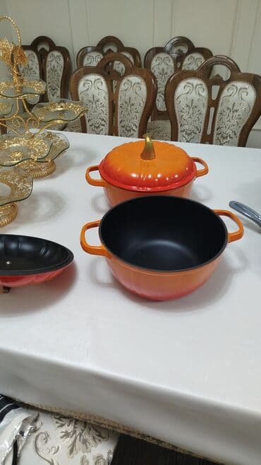 Набор посуды из чугуна с эмалированным покрытием Набор 7 в 1.13500сом at lalafo.kg Набор посуды из чугуна с эмалированным покрытием Набор 7 в 1.13500сом