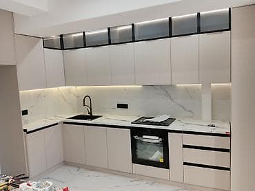 Кухонный гарнитур, цвет - Белый at lalafo.kg Кухонный гарнитур, цвет - Белый