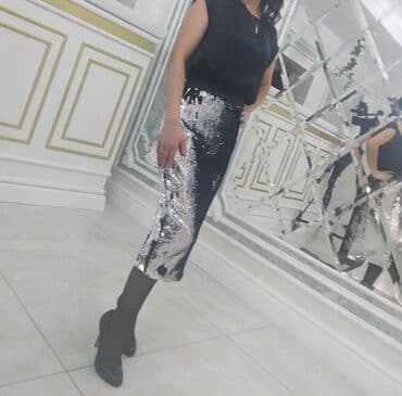 Юбка с пайетками в идеальном состоянии от Айымжан Алмазбековой at lalafo.kg Юбка с пайетками в идеальном состоянии от Айымжан Алмазбековой