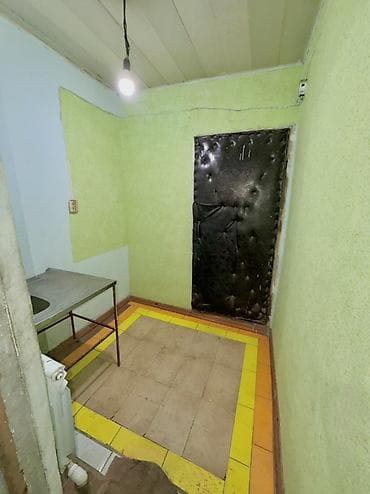 25 м², 1 комната, Утепленный, Бронированные двери, Забор, огорожен at lalafo.kg 25 м², 1 комната, Утепленный, Бронированные двери, Забор, огорожен