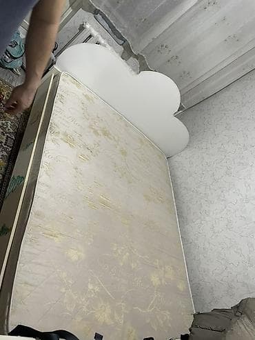 Унаа түрүндөгү керебеттер: Кровать с матрасом. самовывоз Особенности: - Размер спального места lalafo.kg да — 2 Унаа түрүндөгү керебеттер: Кровать с матрасом. самовывоз Особенности: - Размер спального места — 2