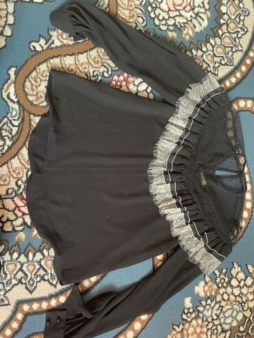 Блузка, Шифон, В горох, С воланами at lalafo.kg Блузка, Шифон, В горох, С воланами