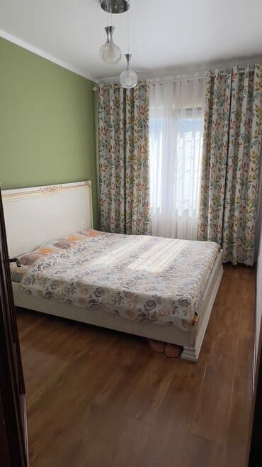 3 комнаты, 70 м², 106 серия, 8 этаж, Косметический ремонт at lalafo.kg 3 комнаты, 70 м², 106 серия, 8 этаж, Косметический ремонт