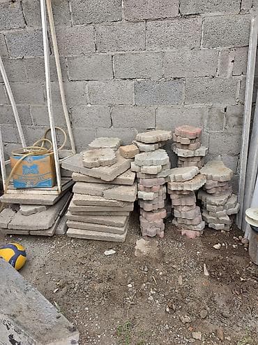 Тротуарные плиты размер 50×50 см - 13 шт. остатки брусчатки ромашка и at lalafo.kg Тротуарные плиты размер 50×50 см - 13 шт. остатки брусчатки ромашка и
