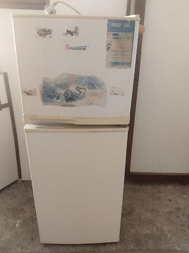 Холодильник Двухкамерный at lalafo.kg Холодильник Двухкамерный