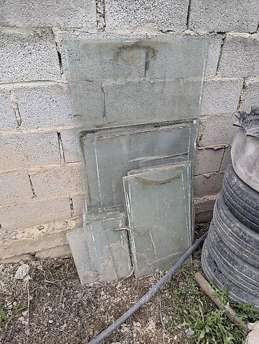 Стекла, стеклопакеты для дверей, Б/у, Декоративное, Самовывоз at lalafo.kg Стекла, стеклопакеты для дверей, Б/у, Декоративное, Самовывоз