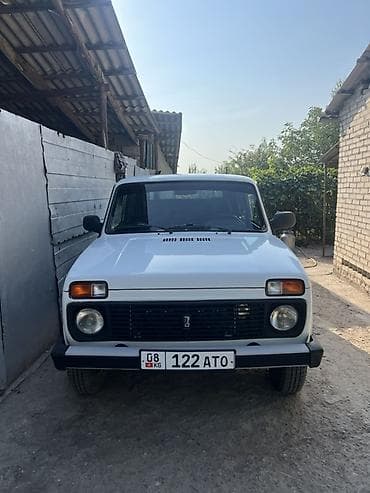 ВАЗ (ЛАДА) 4x4 Нива: 2012 г., Внедорожник at lalafo.kg ВАЗ (ЛАДА) 4x4 Нива: 2012 г., Внедорожник