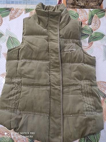Жилетка женская,хорошее состояние,цвет хакки,размер примерно 46 at lalafo.kg Жилетка женская,хорошее состояние,цвет хакки,размер примерно 46