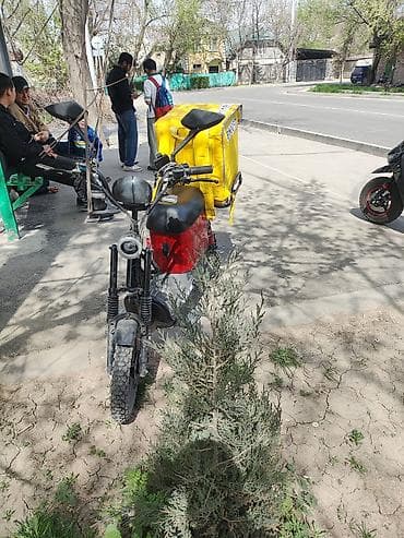 Электроскутер для доставки с большим термобоксом - Компактный at lalafo.kg Электроскутер для доставки с большим термобоксом - Компактный