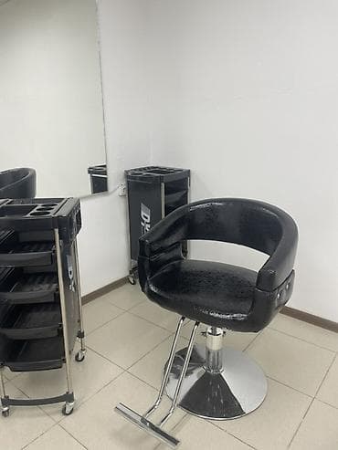 Продается оборудование для парикмахеров Кресло парикмахера-5000 at lalafo.kg Продается оборудование для парикмахеров Кресло парикмахера-5000
