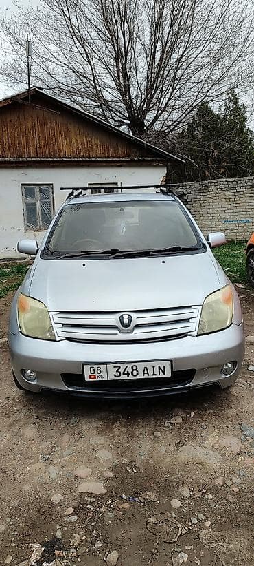 Toyota Ist: 2003 г., 1.5 л, Автомат, Бензин, Хэтчбэк at lalafo.kg Toyota Ist: 2003 г., 1.5 л, Автомат, Бензин, Хэтчбэк