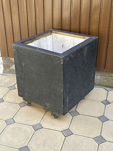 Ящик для выращивания растений: Практичный и удобный ящик для at lalafo.kg Ящик для выращивания растений: Практичный и удобный ящик для