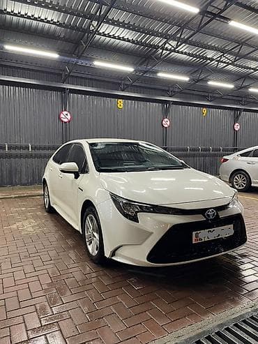 Toyota Corolla: 2020 г., Гибрид, Седан at lalafo.kg Toyota Corolla: 2020 г., Гибрид, Седан