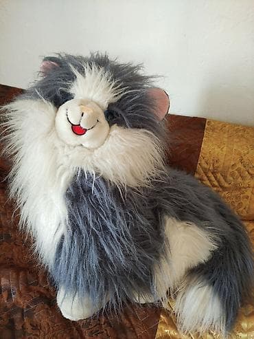 Срочно продается большая мягка игрушка Кошка. Есть игрушка в подарок! at lalafo.kg Срочно продается большая мягка игрушка Кошка. Есть игрушка в подарок!