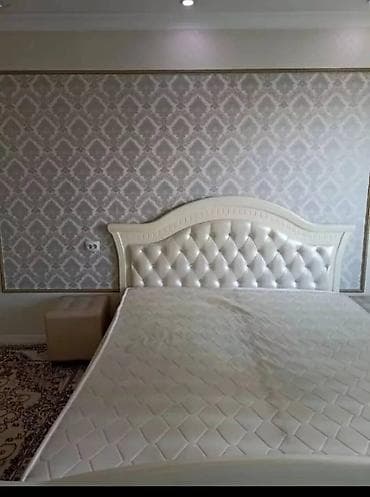 Спальный гарнитур, Двуспальная кровать, цвет - Белый at lalafo.kg Спальный гарнитур, Двуспальная кровать, цвет - Белый