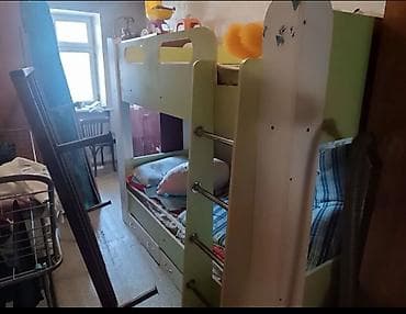 Продается двухъярусная кровать at lalafo.kg Продается двухъярусная кровать