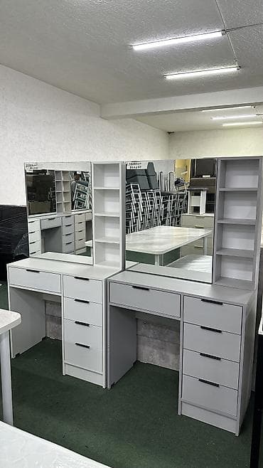 Комод для одежды, Новый, С зеркалом, ЛДСП, цвет - Бежевый, Серый, Белый, Бесплатная доставка at lalafo.kg Комод для одежды, Новый, С зеркалом, ЛДСП, цвет - Бежевый, Серый, Белый, Бесплатная доставка