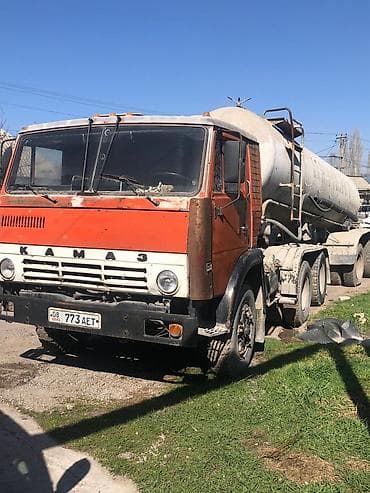 Автоцистерна КАМАЗ (трёхосный, 6x4) с полуприцепом-цистерной at lalafo.kg Автоцистерна КАМАЗ (трёхосный, 6x4) с полуприцепом-цистерной