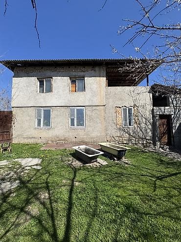 ✨Продаётся дом в с. Романовка✨ Характеристики: • Участок - 13 соток • at lalafo.kg ✨Продаётся дом в с. Романовка✨ Характеристики: • Участок - 13 соток •