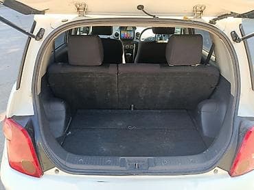 Scion: Toyota Ist: 2004 г., 1.3 л, Автомат, Бензин, Хэтчбэк at lalafo.kg — 7 Scion: Toyota Ist: 2004 г., 1.3 л, Автомат, Бензин, Хэтчбэк — 7