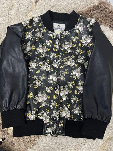 Вещи на девочку 4-7 лет куртка, безрукавка, тёплая двойка бомбер at lalafo.kg Вещи на девочку 4-7 лет куртка, безрукавка, тёплая двойка бомбер