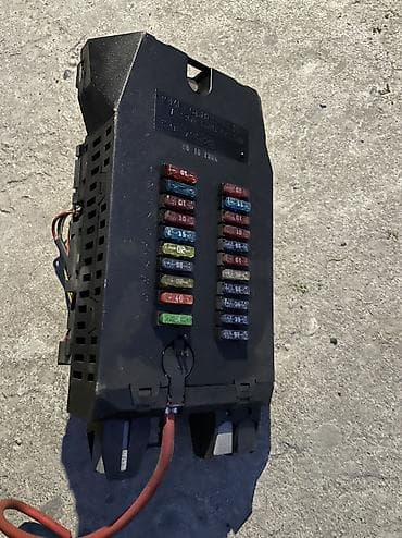 Блок предохранителей 901 кузов Спринтер блок Сэм sprinter at lalafo.kg Блок предохранителей 901 кузов Спринтер блок Сэм sprinter