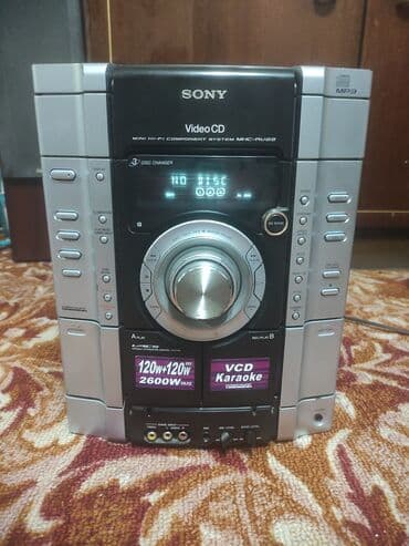 Музыкальный центр не дорого, самовывоз. касеты работают, диск наладить at lalafo.kg Музыкальный центр не дорого, самовывоз. касеты работают, диск наладить