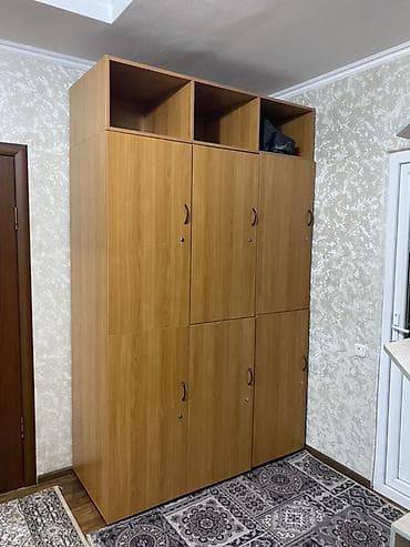 Шифоньер, шкаф для одежды, Б/у, Прямой, ЛДСП at lalafo.kg Шифоньер, шкаф для одежды, Б/у, Прямой, ЛДСП