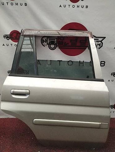 Дверь Задняя правая Mazda at lalafo.kg Дверь Задняя правая Mazda