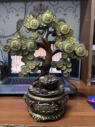 Отдам за шоколад 🍫 Декоративная статуэтка «Денежное дерево» с at lalafo.kg Отдам за шоколад 🍫 Декоративная статуэтка «Денежное дерево» с