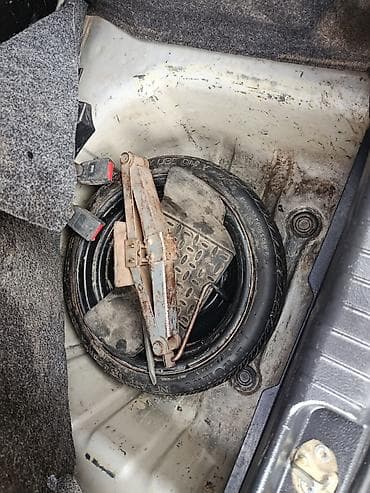 Chevrolet Aveo: 2006 г., 1.2 л, Ручные, Бензин, Хэтчбэк at lalafo.kg Chevrolet Aveo: 2006 г., 1.2 л, Ручные, Бензин, Хэтчбэк