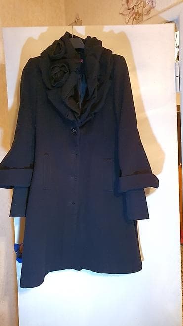 Пальто! Красивое! Осень -зима! 46-48 размер at lalafo.kg Пальто! Красивое! Осень -зима! 46-48 размер