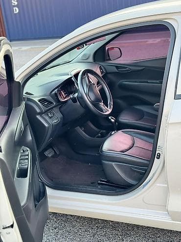 Chevrolet Spark: 2016 г., 1 л, Автомат, Бензин, Хэтчбэк at lalafo.kg Chevrolet Spark: 2016 г., 1 л, Автомат, Бензин, Хэтчбэк