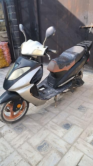 Макси-скутер Yamati, 50 куб. см, Бензин at lalafo.kg Макси-скутер Yamati, 50 куб. см, Бензин