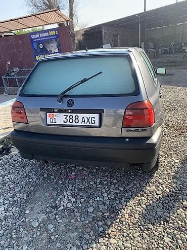 Volkswagen Golf: 1993 г., Механика, Бензин, Хэтчбэк at lalafo.kg Volkswagen Golf: 1993 г., Механика, Бензин, Хэтчбэк