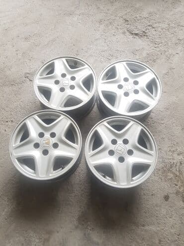 Литые Диски R 15 Honda, Комплект, отверстий - 5, Б/у at lalafo.kg Литые Диски R 15 Honda, Комплект, отверстий - 5, Б/у