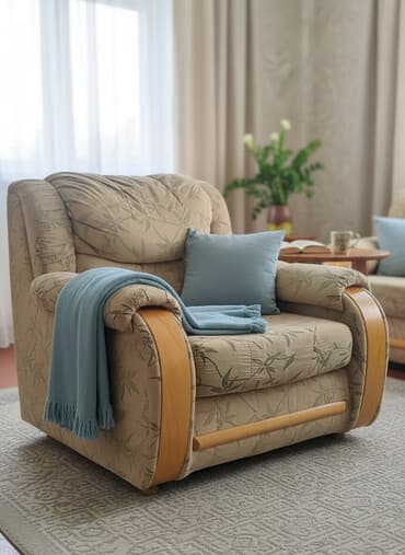 Продаётся кресло(диван) имеется еще один тоже продается состояние at lalafo.kg Продаётся кресло(диван) имеется еще один тоже продается состояние